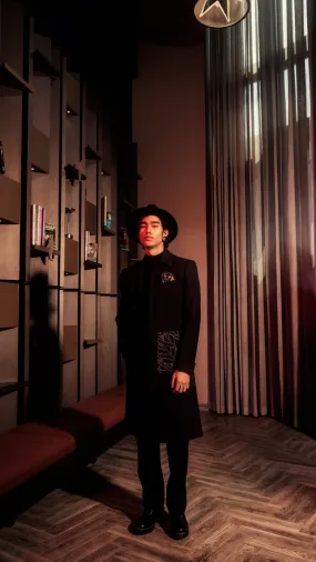 Autumnal Leaf-Pocket Overcoat: Boxy Fit Edition
