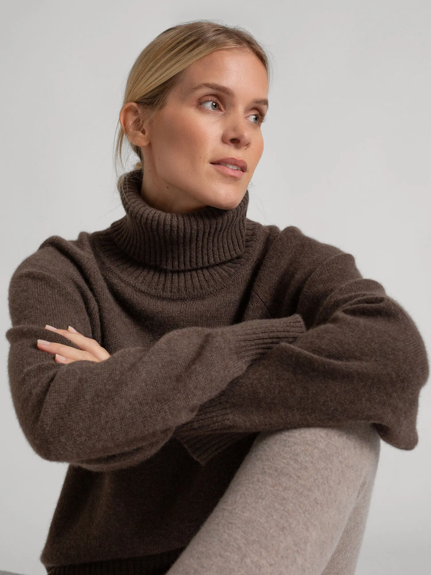 Cashmere sweater "Milano" - dark brown