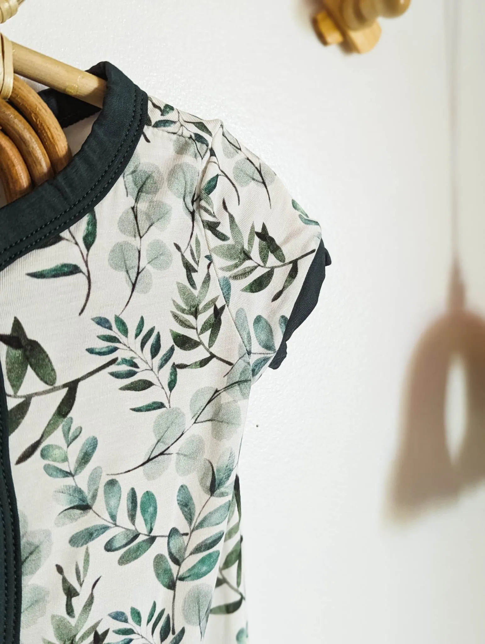 Plant Life Bamboo Snap Shortie