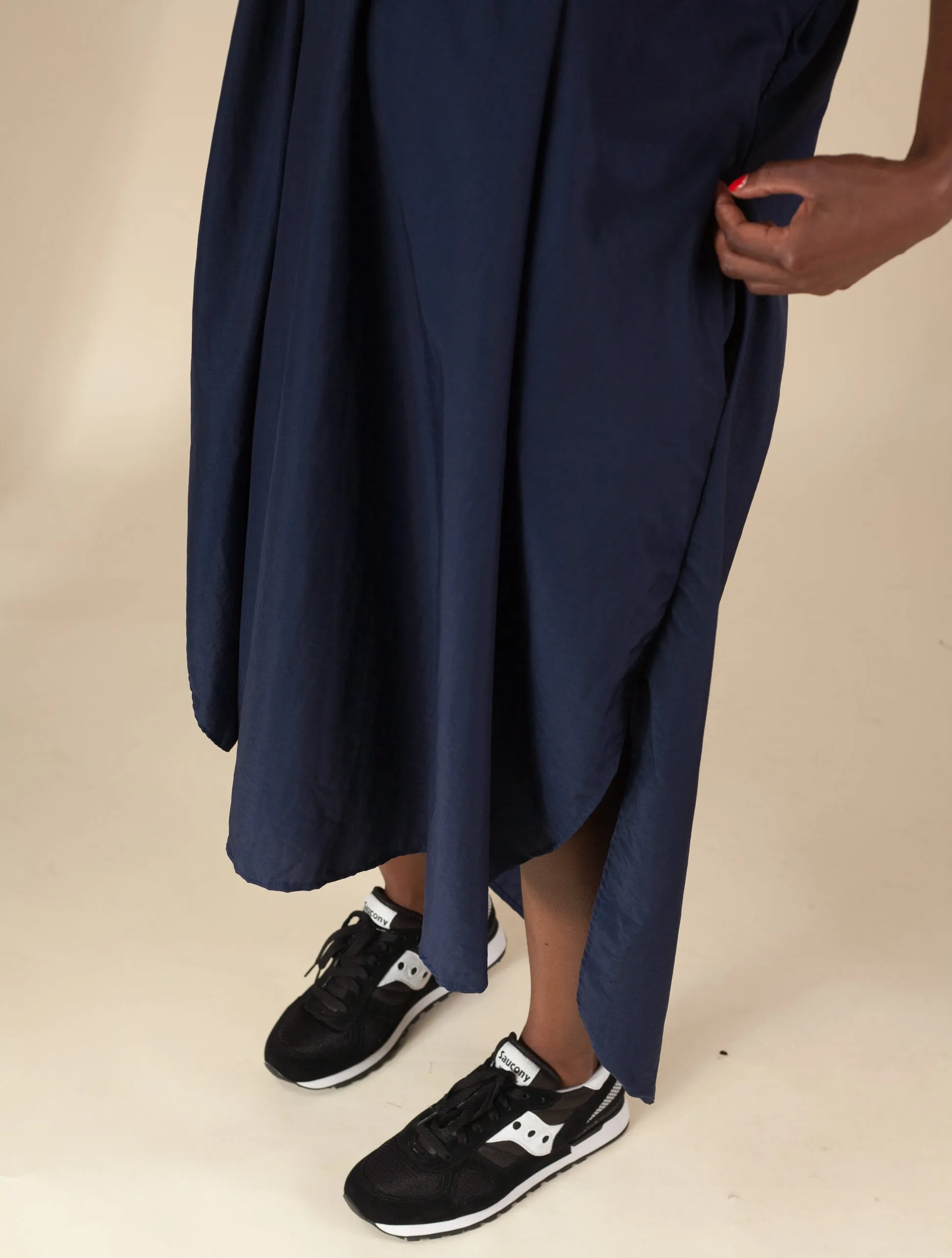 Plunge Neck Caftan (Navy)