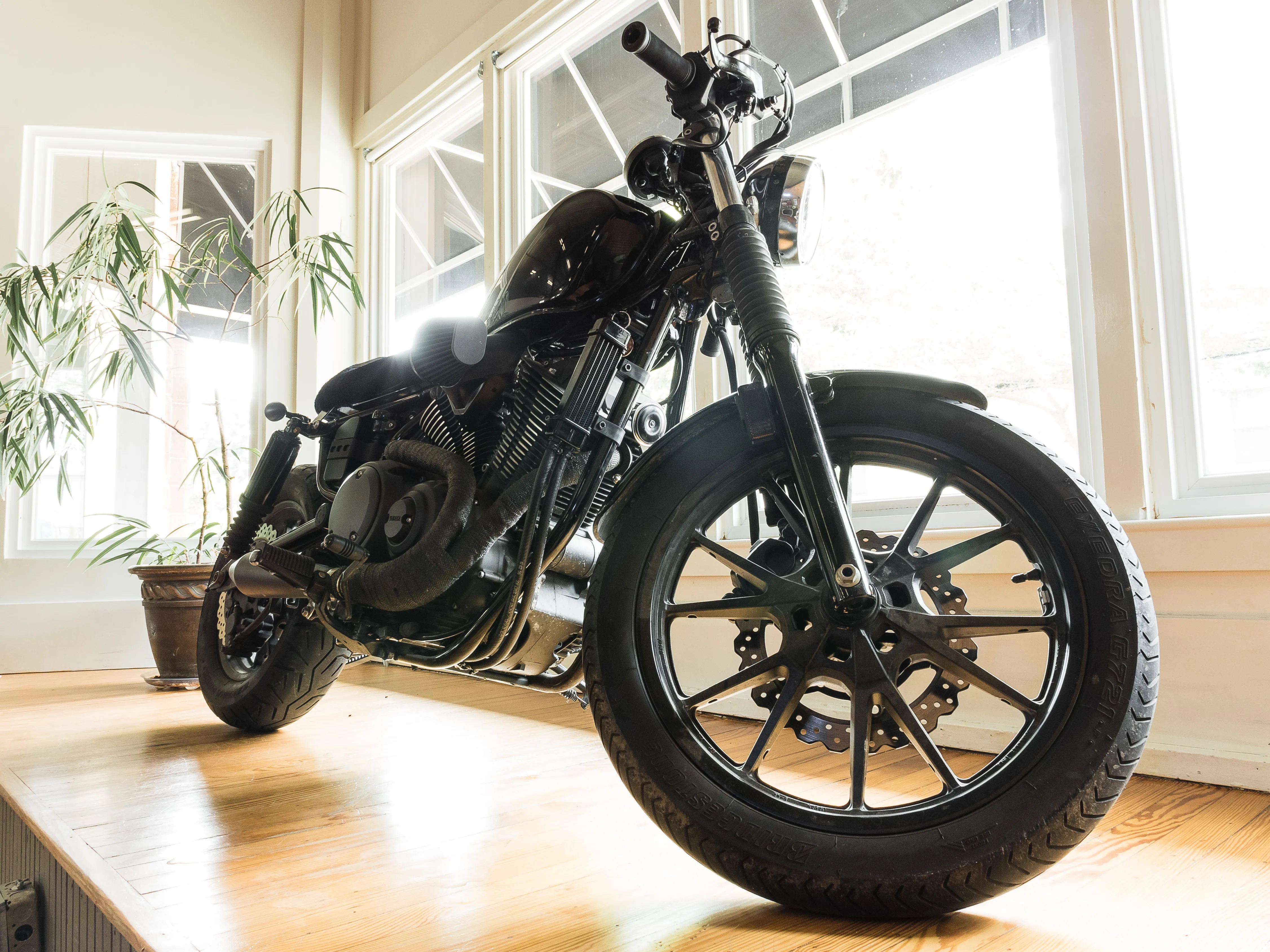 SlimLine Oil Cooler System for Yamaha Bolt