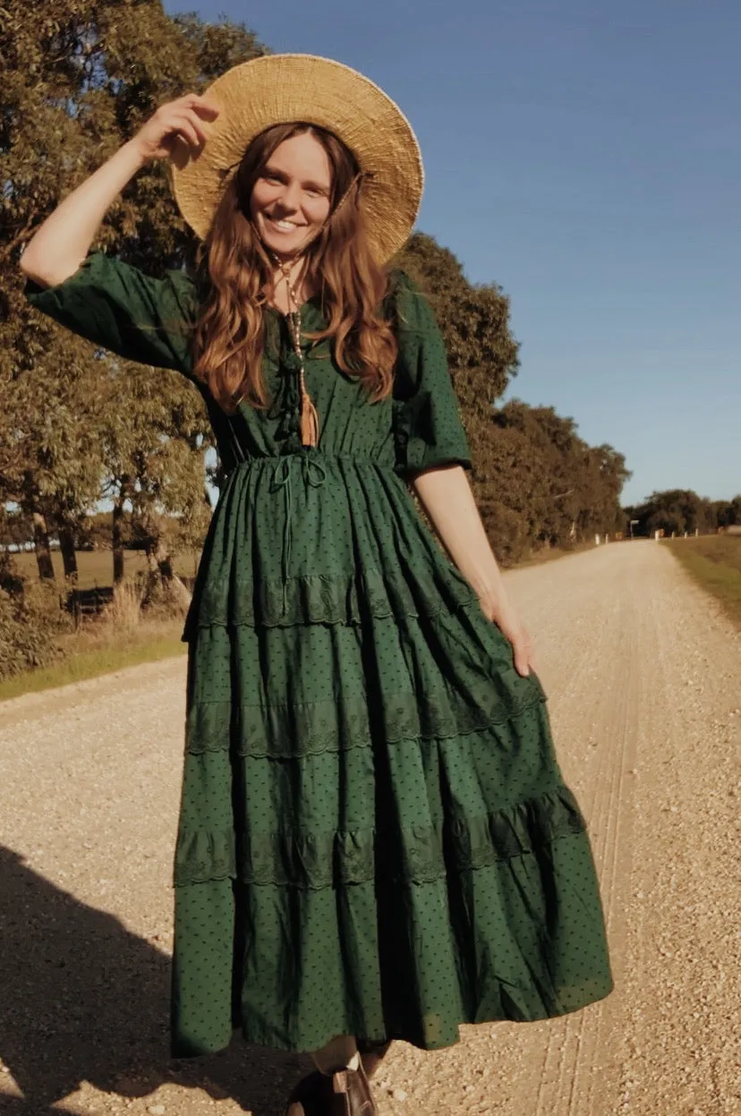 SMALL RESTOCK LITTÉRAIRE FOREST GREEN DRESS